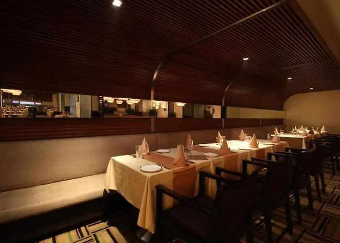 Hotel Minerva Grand